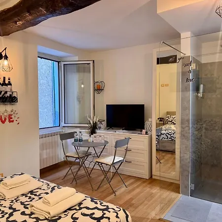 Nino D'amore Casa Giulietta